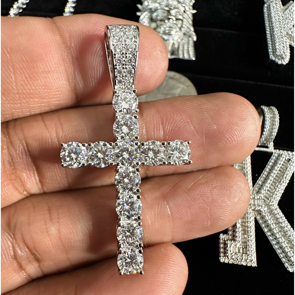 5mm Tennis Cross Pendant Hip Hop Jewelry Fully Moissanite Pendant Necklace